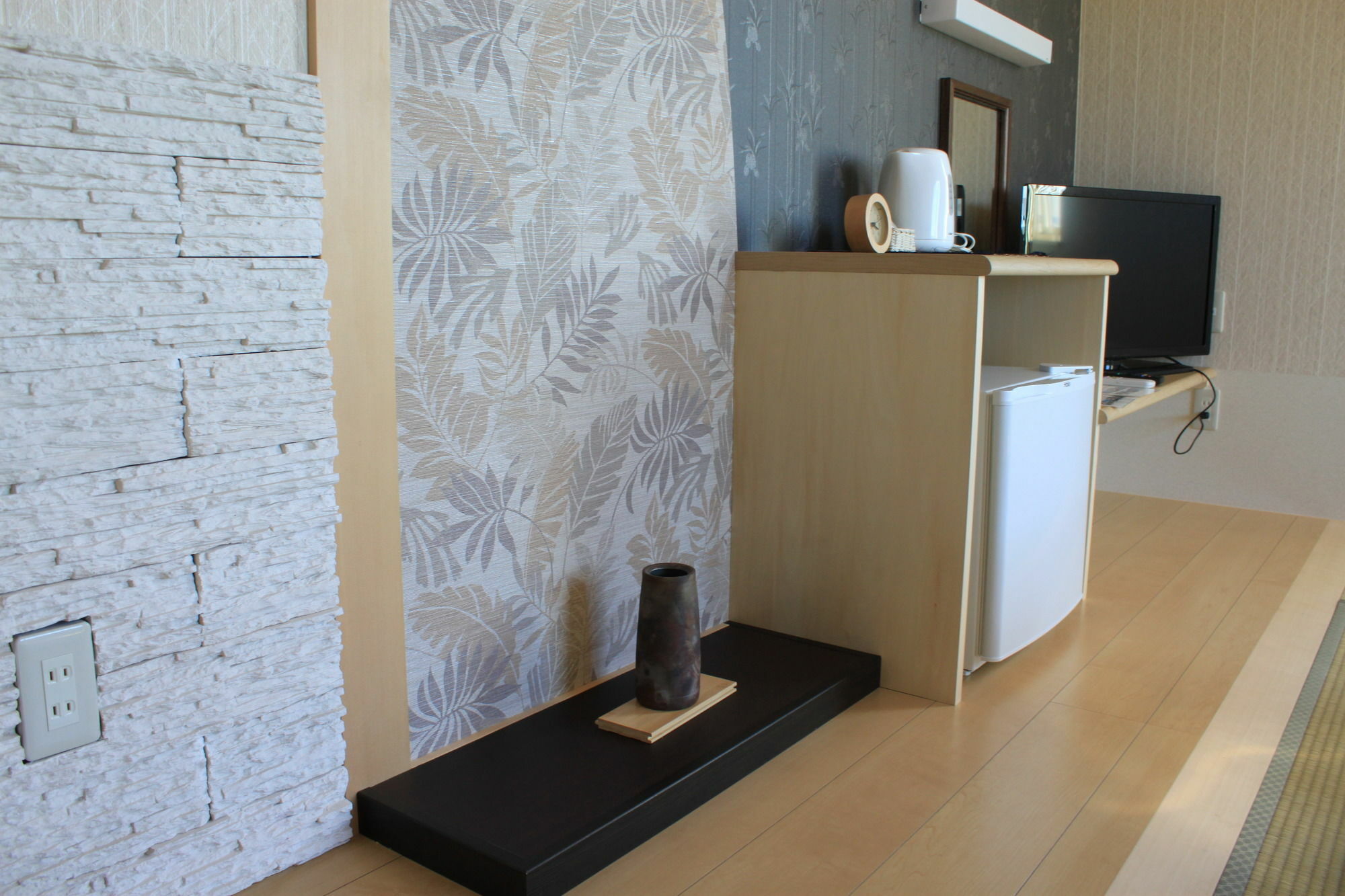 Nakafurano Petit Hotel Blanc Fleur מראה חיצוני תמונה